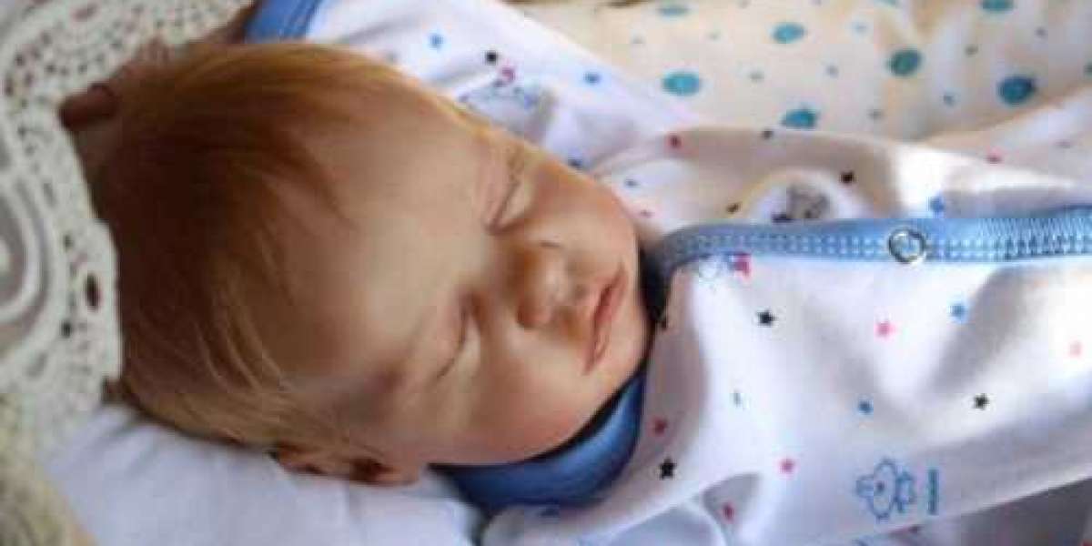Preemie Born The Size Of A Superman Doll Now Poses For Photos At Every Birthday With His Sidekick