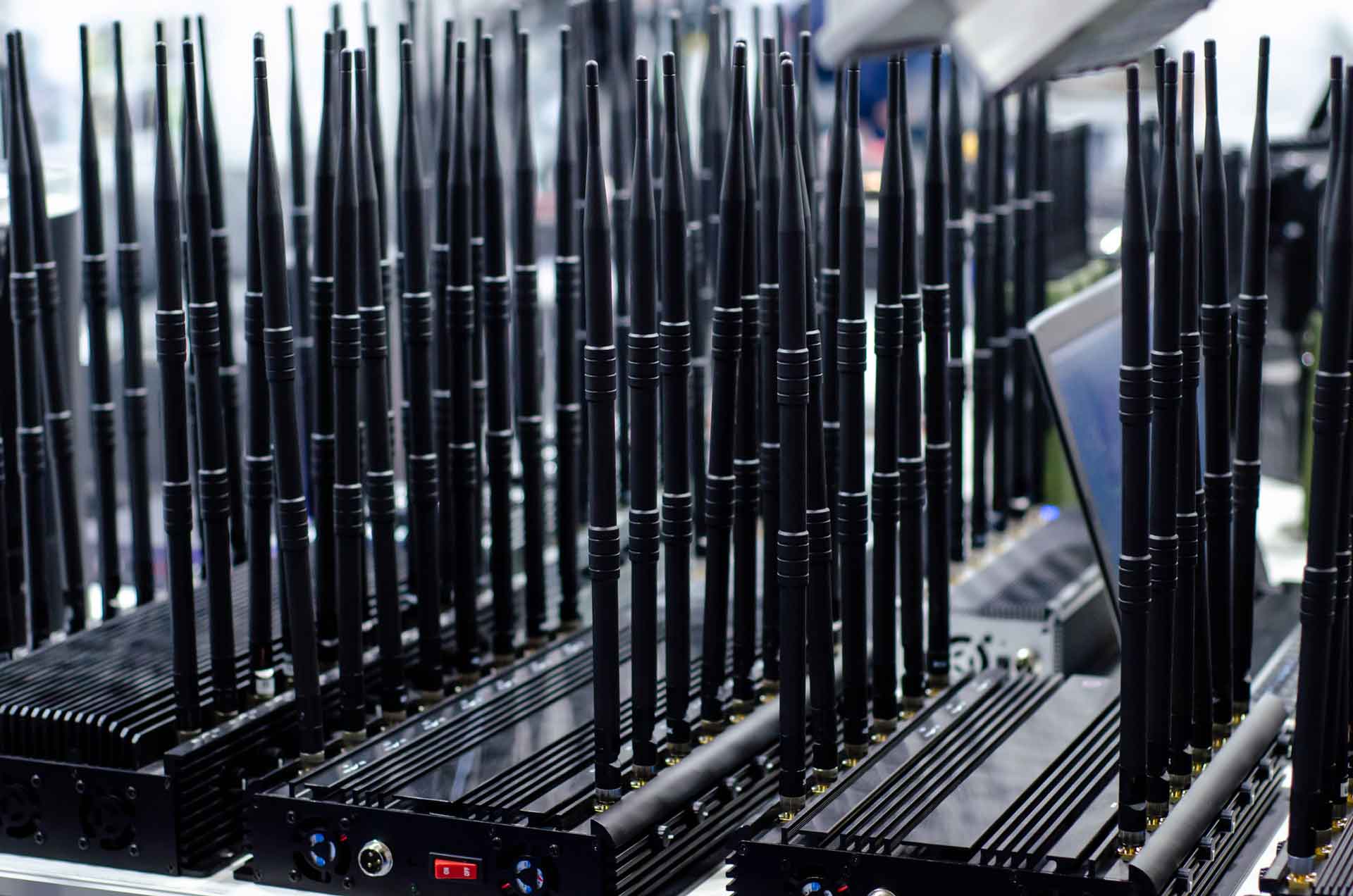 Cell Phone Jammer | Block Phone Signal | Jammer Master