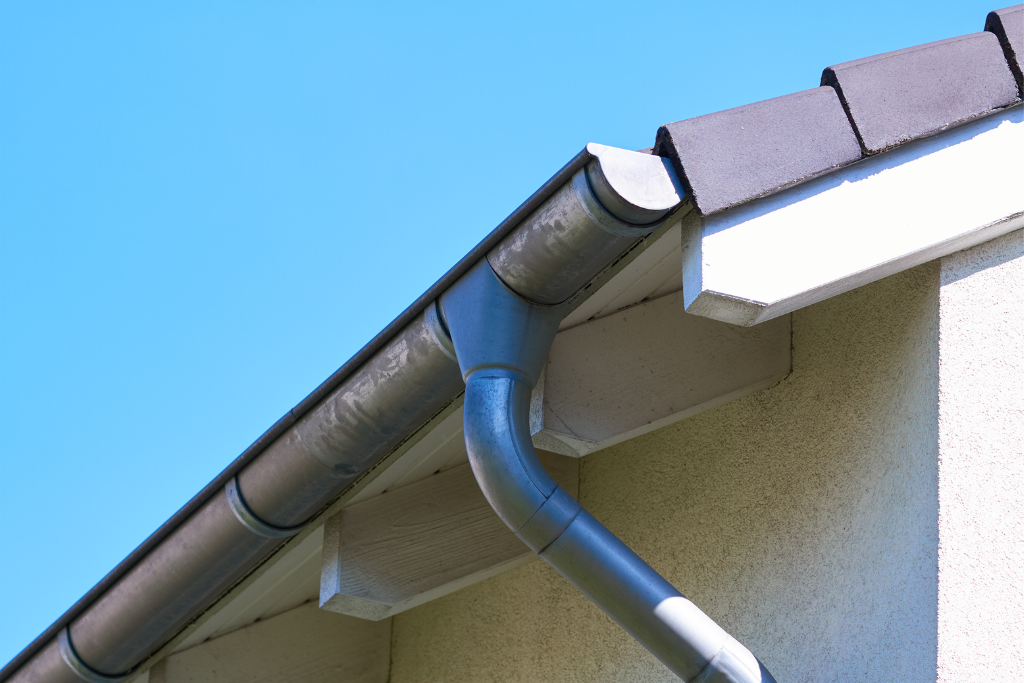 Winter Gutter Maintenance Checklist - Kingsford Home Improvements - Kingsford Home Improvements