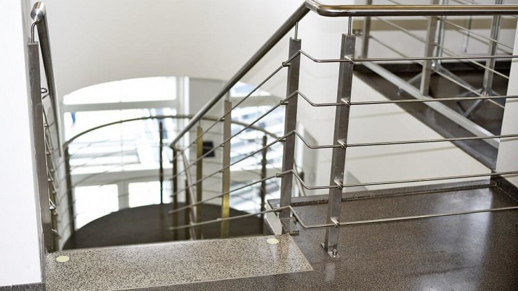 Why Steel Railing is a Smart Investment? - WelfulloutDoors.com