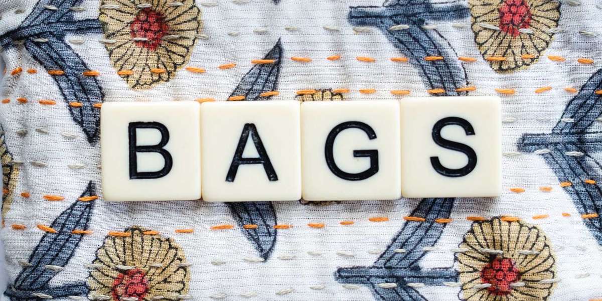 How would you style this tote for working moms?