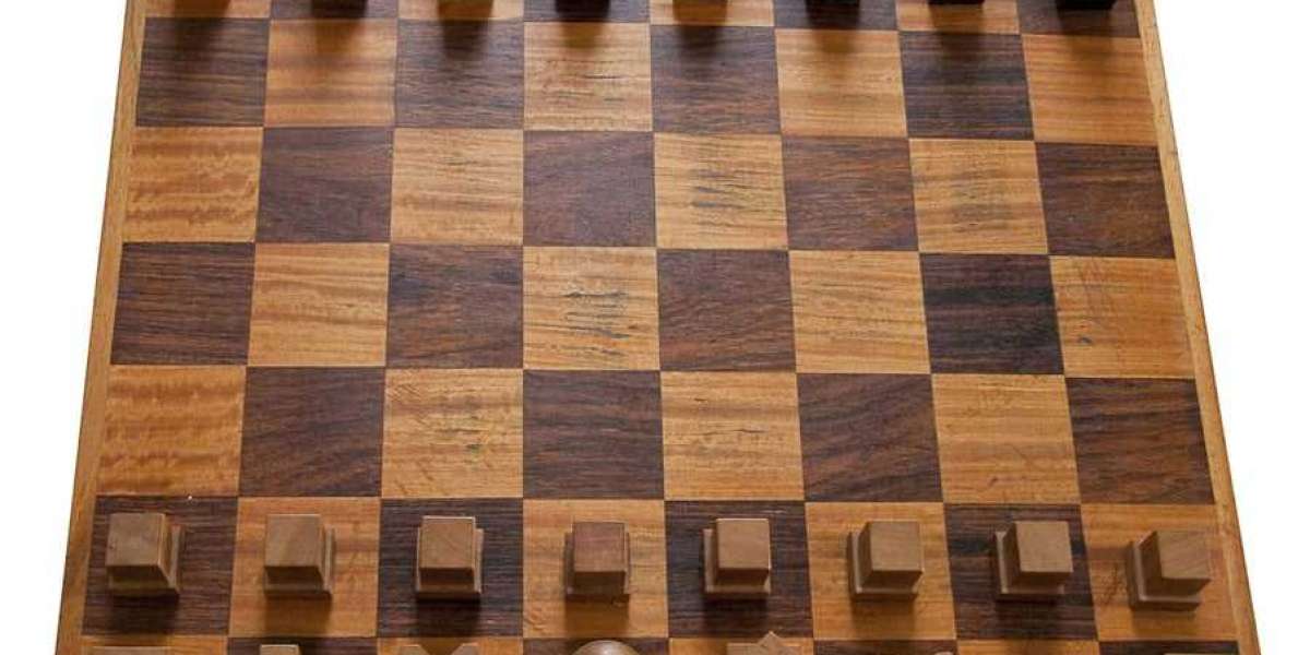 Classic Wooden Tournament Chess Set for the Modern Player by Royal Chess Mall