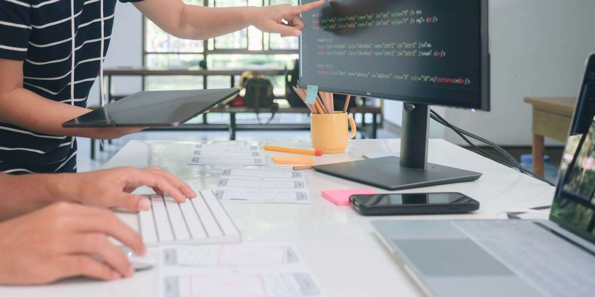 WordPress vs. Shopify: Which E-commerce Platform is Right for Your Business?