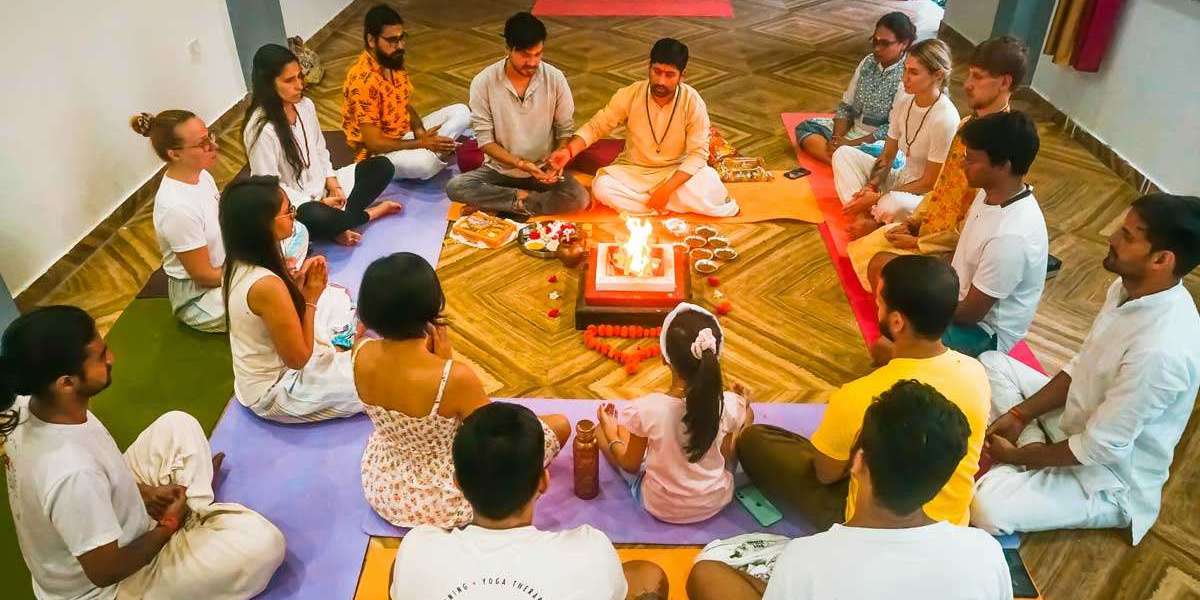 Yoga Teacher Training in Rishikesh | Arogya Yoga School