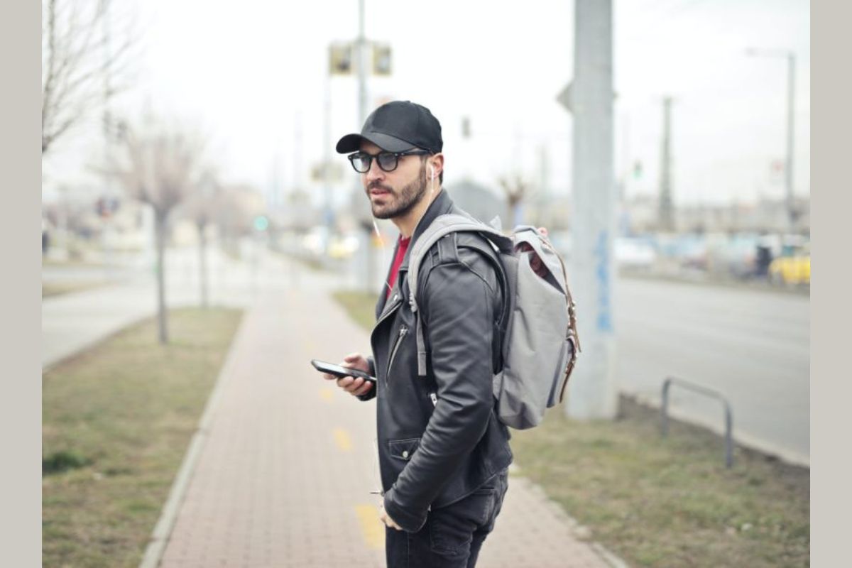 Traveling in Style: Best Guide to Choosing the Perfect Travel Bag - Get USA Services