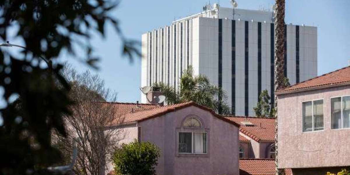 Discover Pure Pleasure with Erotic Massage in Los Angeles