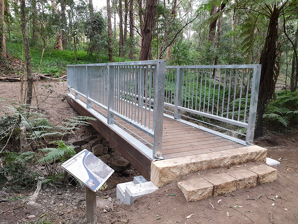 Why Steel Railings Are the Ideal Choice for Style and Strength – Triangle Limited