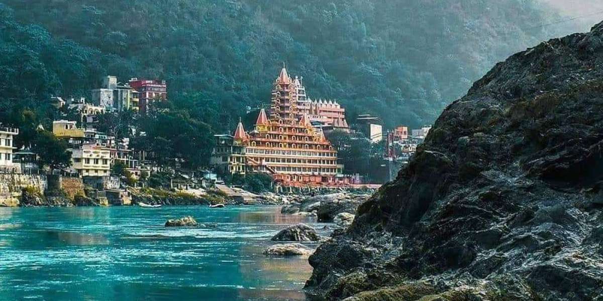 Exploring Rishikesh: A Serene Retreat in Boutique Riverside Resorts with Swimming Pools