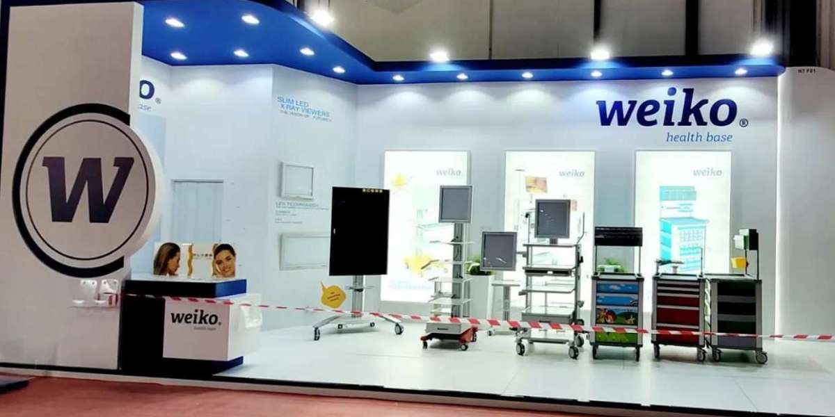What factors should be considered when planning an exhibition stand design?