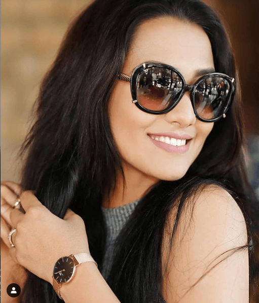 Priyanka Karki Life Style , Relationship, Salary , Age , Husband And Family More - Biography Talk