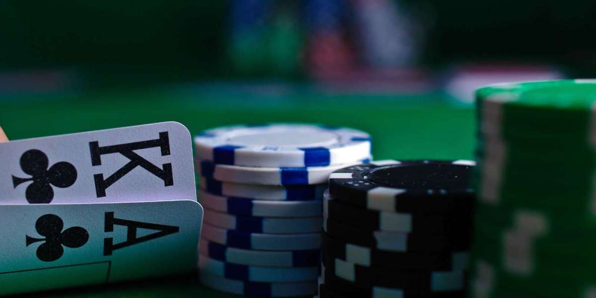 Keuntungan Bermain Slot Online