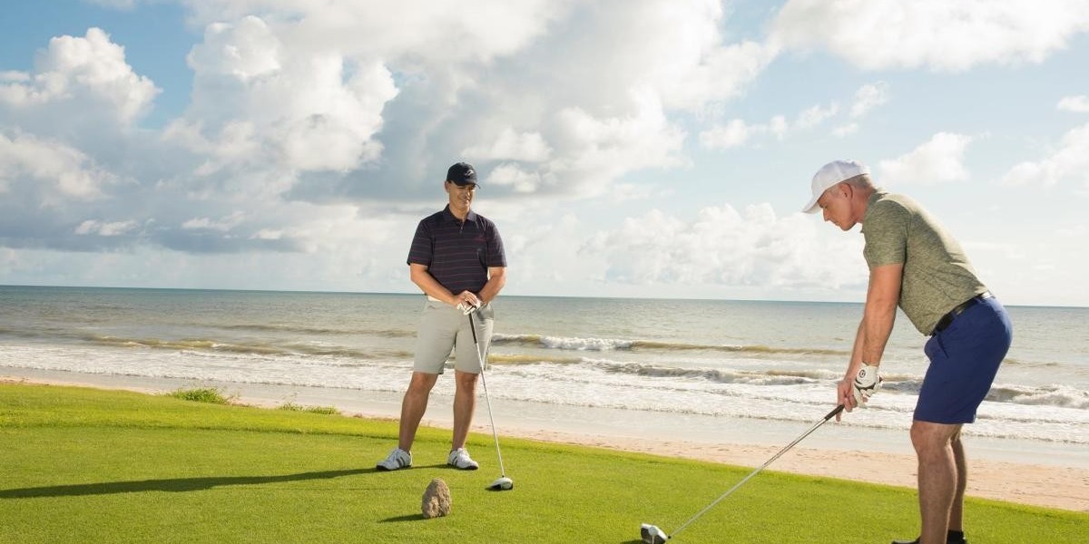 Custom Golf Carts: Personalize Your Ride for Style and Functionality