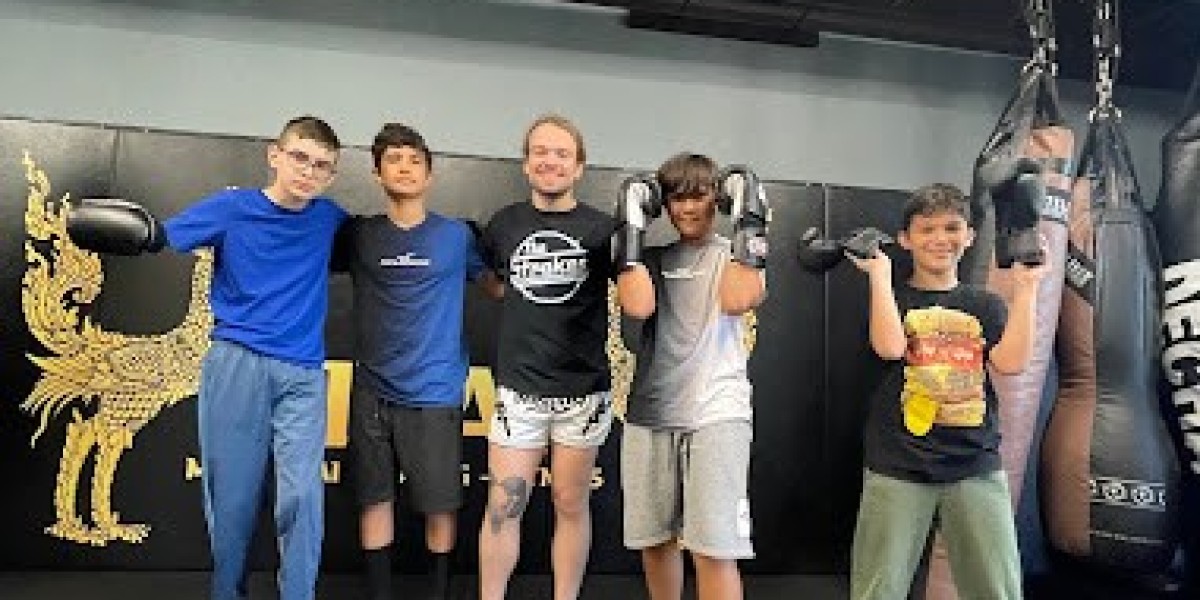 Beyond the Mat: A Comprehensive Look at Teen’s Muay Thai Training