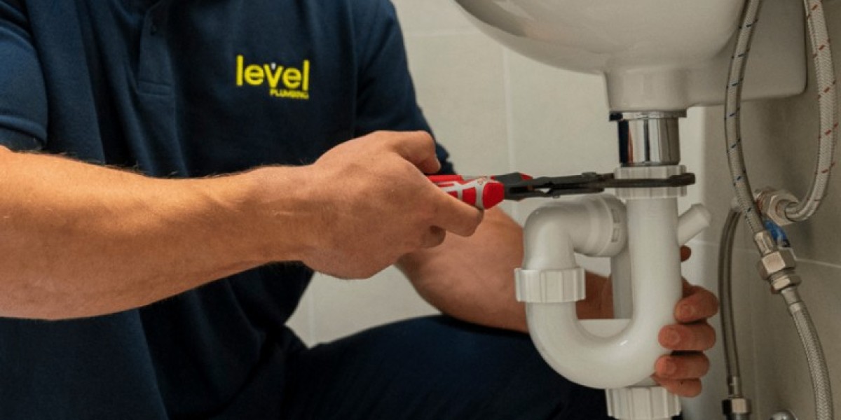 Expert Tips for Hiring the Right Canberra Plumber for Your Home
