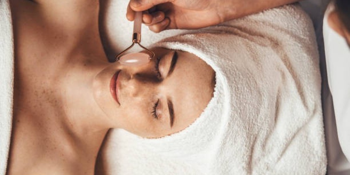 Glowing Skin, Happy Soul: The Art of Facial Spa in Vaughan