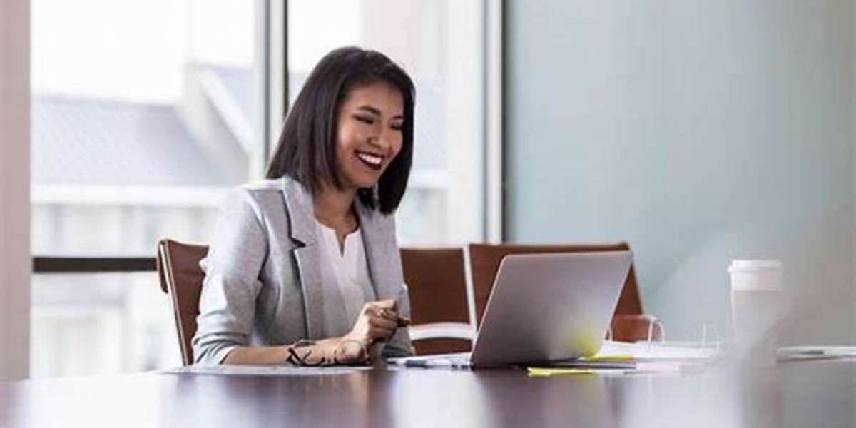 Decoding Success with Key Metrics in Employee Wellness Program Evaluation