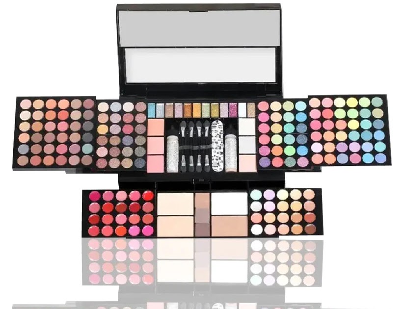 Vanity Box Tips: Keeping Your Beauty Essentials Neat and Tidy