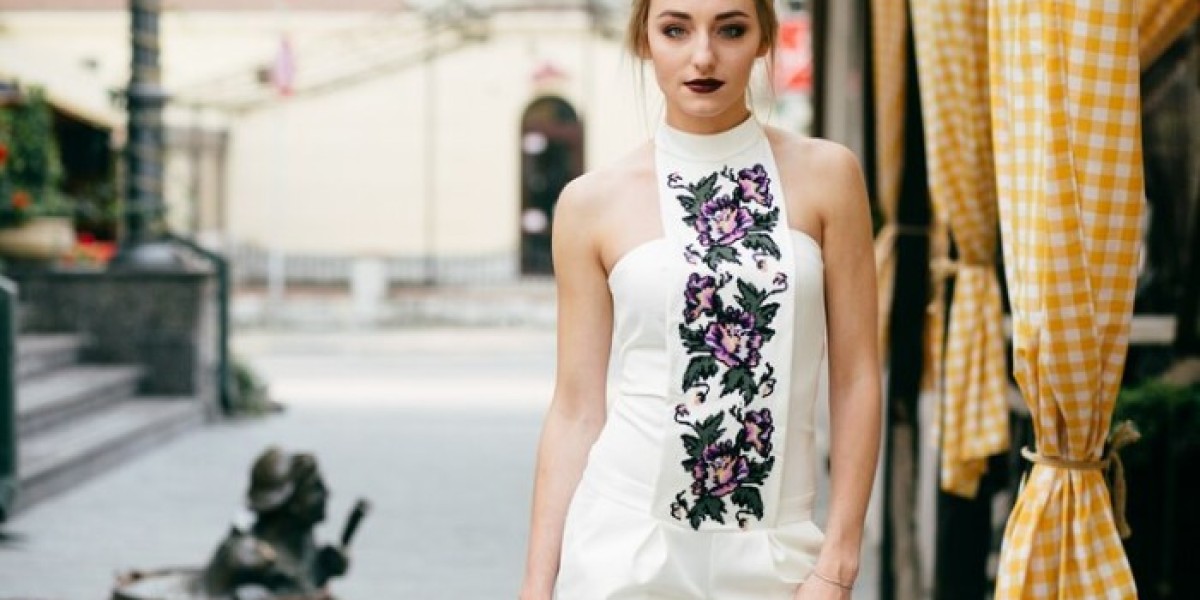 Trendy Clothing Designs for Girls: Elevate Your Style Game!