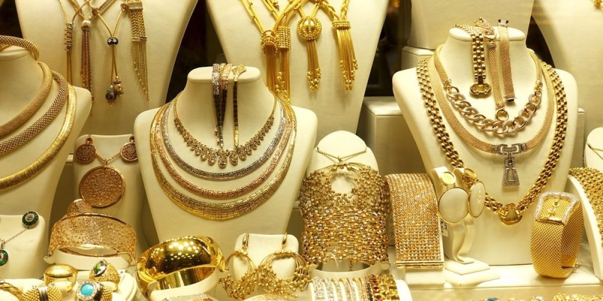 10 Tips for Shopping at Gold Jewellers in Lahore