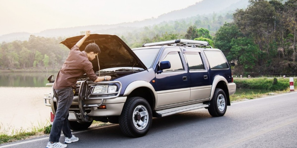 Driving Safely with Wrecker Insurance: Coverage for Tow Truck Operators