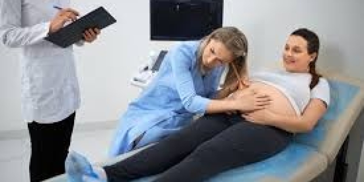 Empowering Women's Health: Exploring Santacruz Mumbai's Top Gynecologists