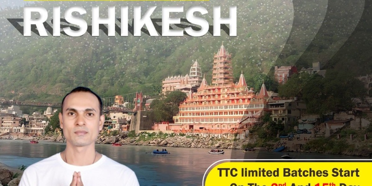Submerge Yourself in Yoga's Origin: 200 Hour Yoga Educator Preparing in Rishikesh