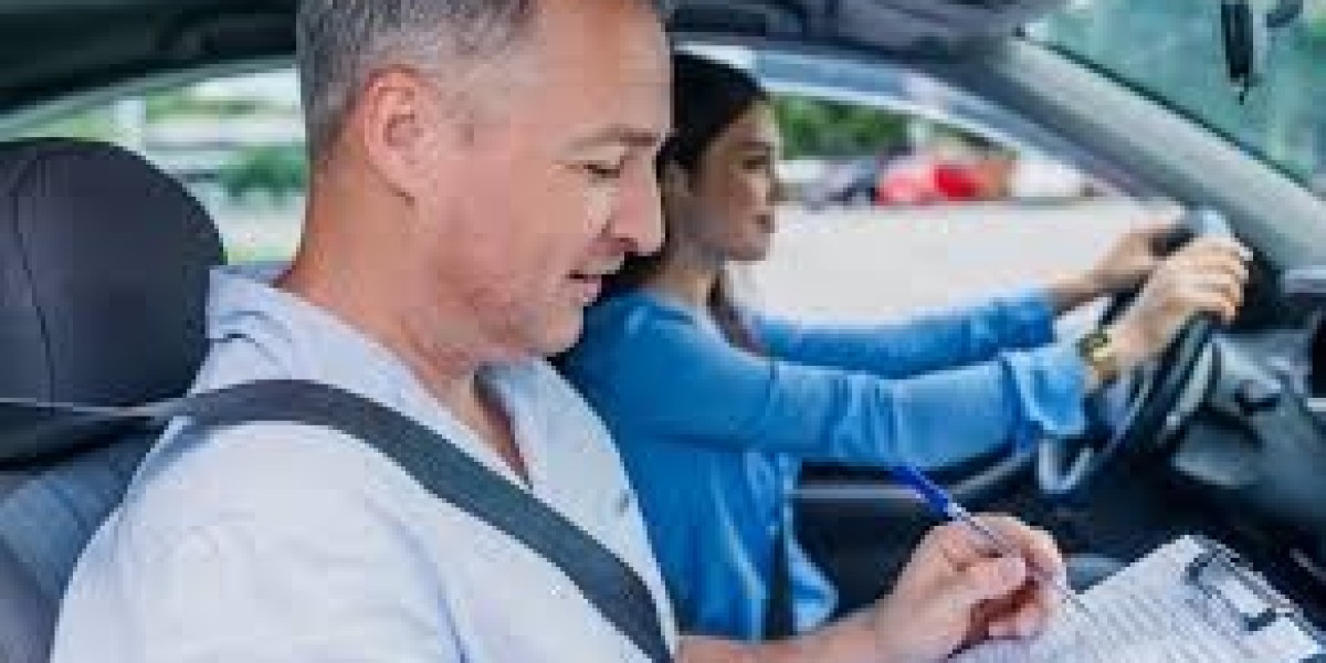Unlocking Confidence Behind the Wheel: Ez Will Driving School's Method