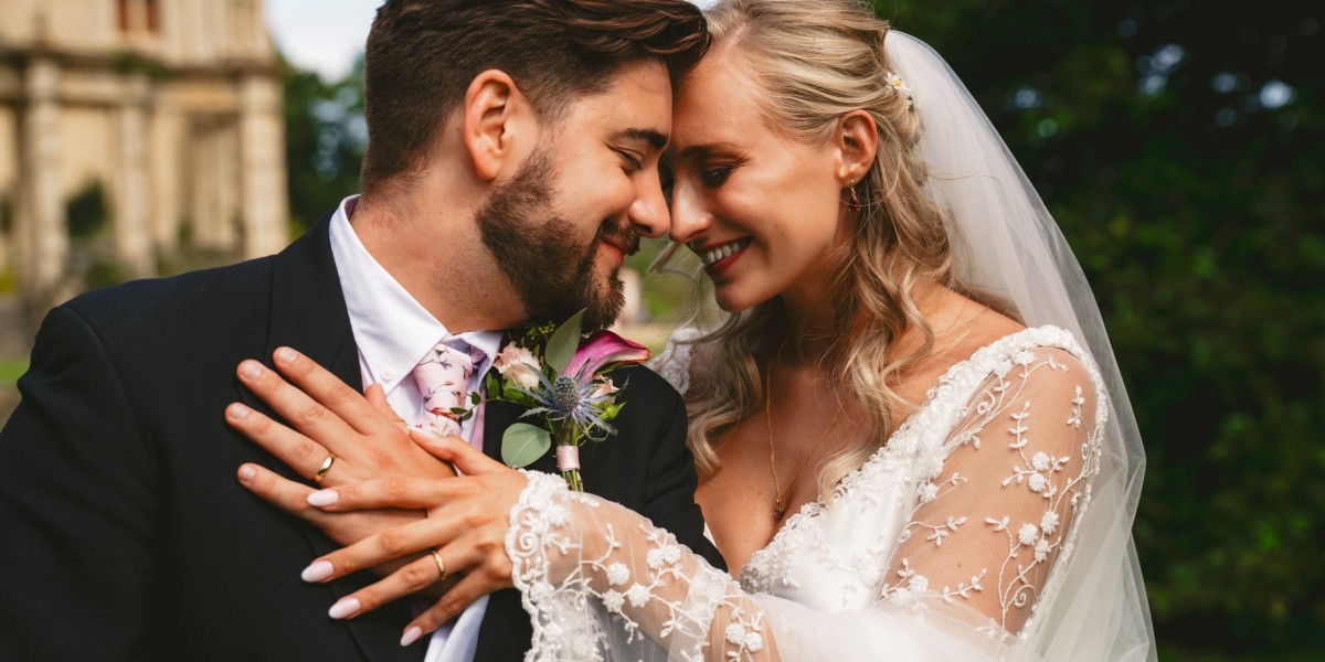 Destination Dreams: Capturing Love Across the Globe with Premier Photography Services
