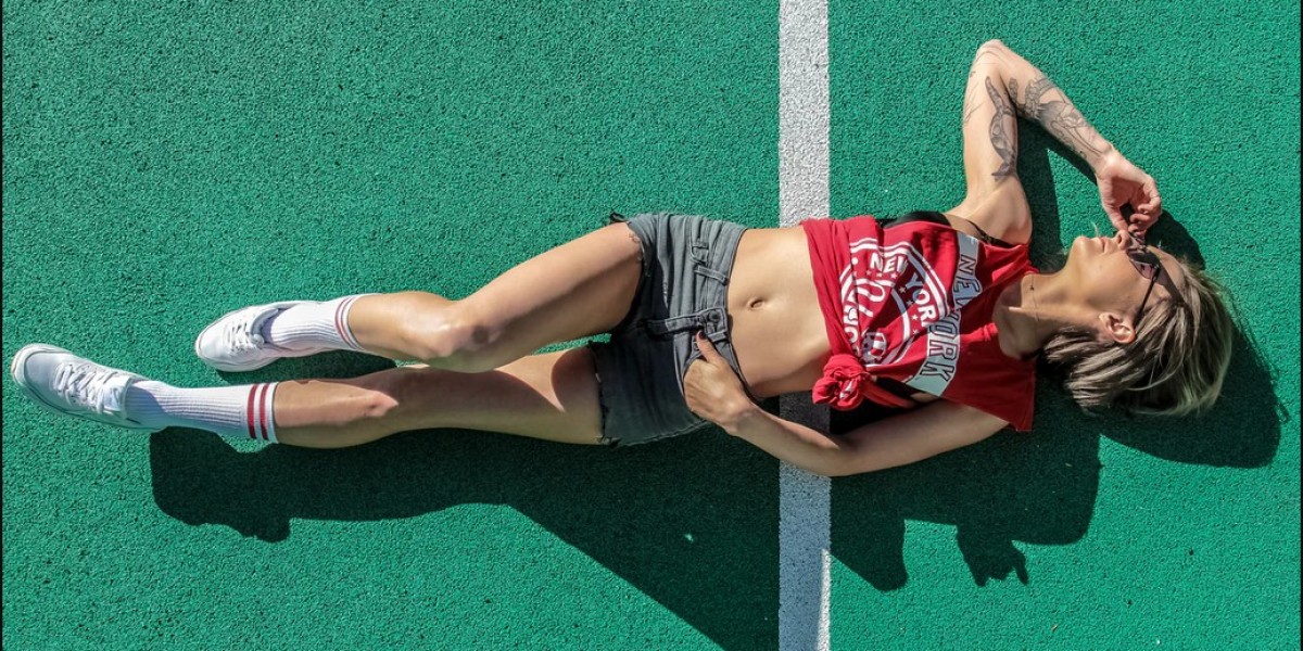 In Delhi, there are many call girls that are available