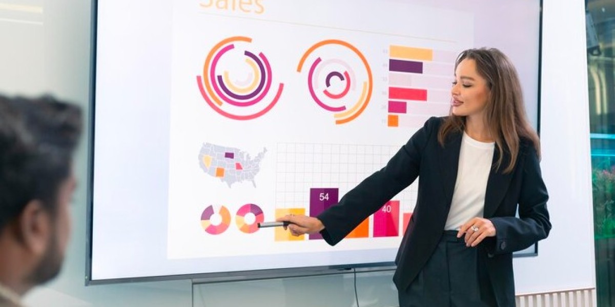 Crafting a Compelling Real Estate Pitch Deck: Key Tips for Success