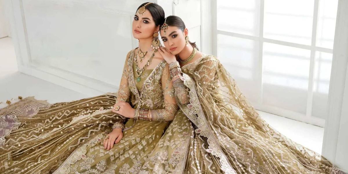 Mukesh Kamdani Dresses: A Glimpse into Luxury and Tradition