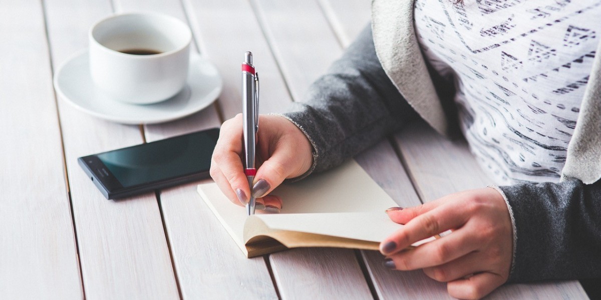 How to Avoid Scams When Seeking Online Homework Help