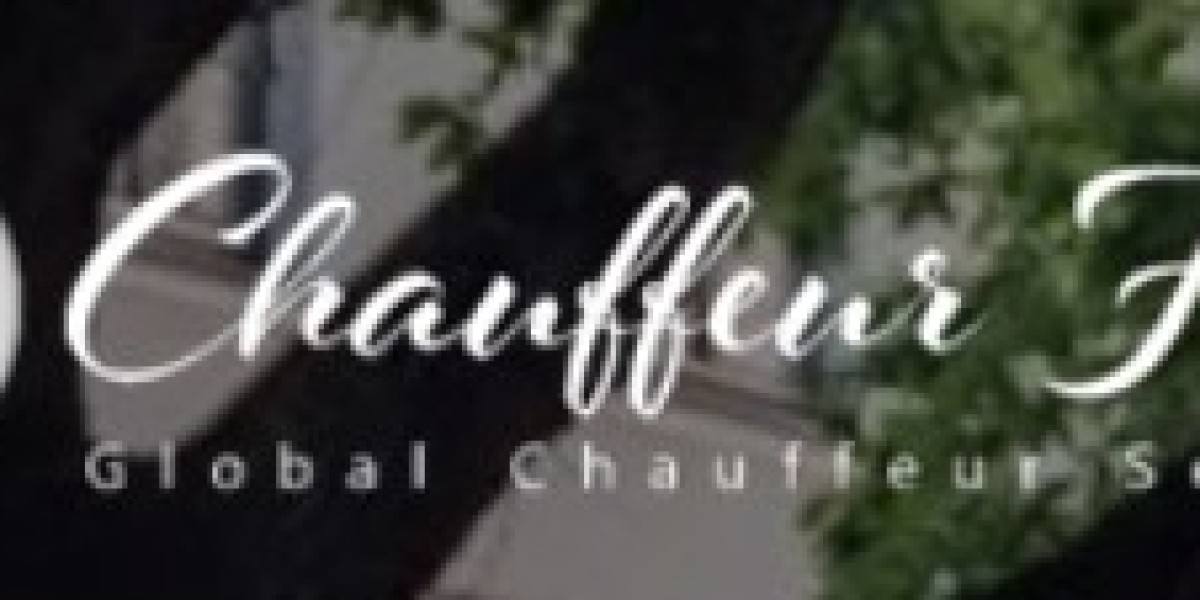 Luxury Travel Made Effortless: Chauffeurforce's Mercedes V Class Chauffeur Service