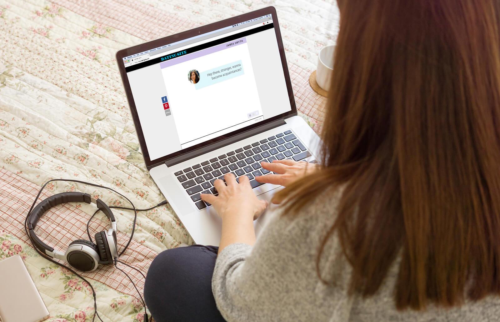 Online Dating Tips: Maintaining Engaging Conversation