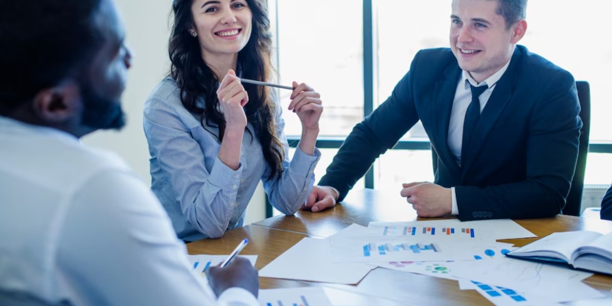 Transform Your Workflow with a Virtual Assistant Business