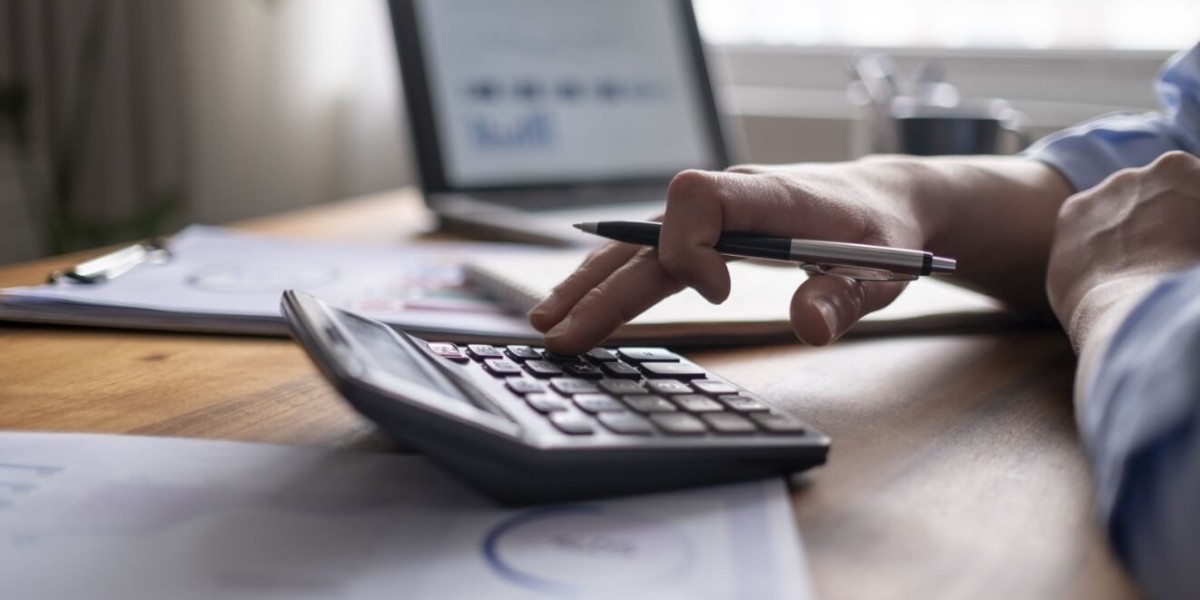 Is It Easy to Survive Without a Tax Advisor?