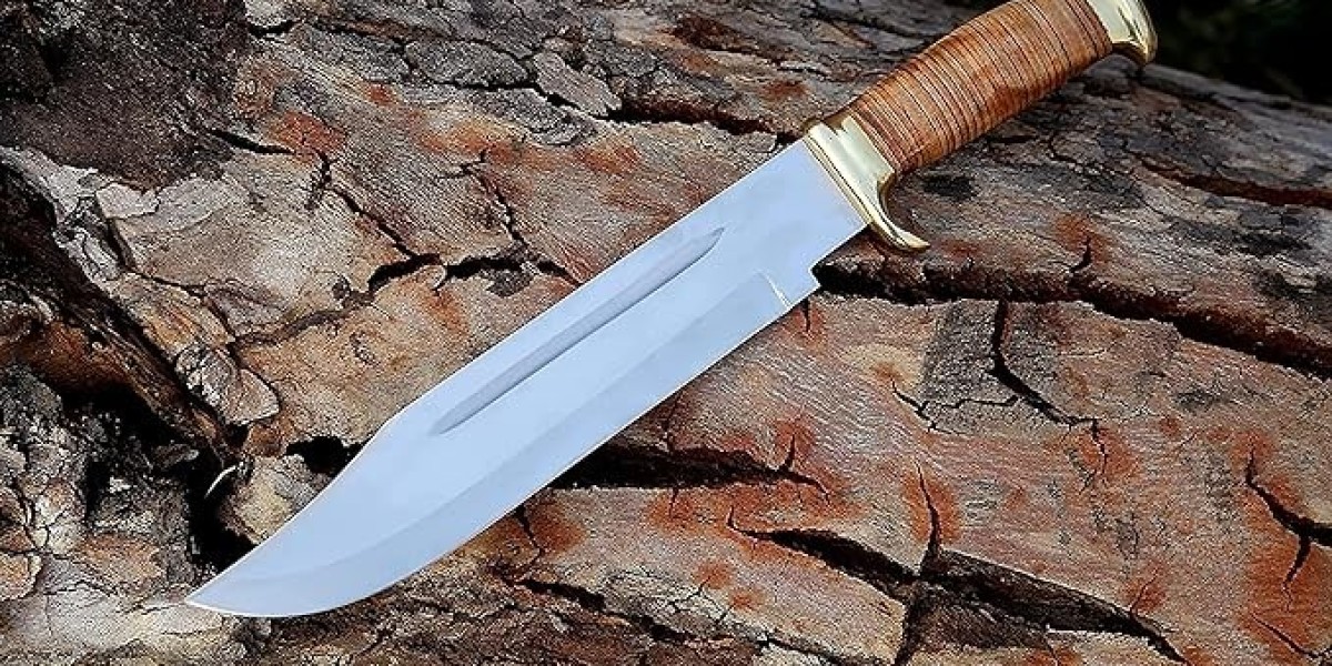 The Ultimate Guide to Finding the Best Folding Pocket Knife