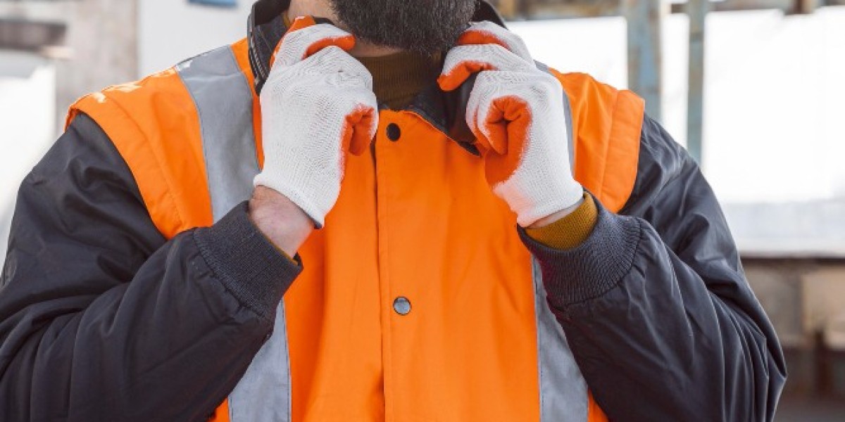 Finding the Best Contractors in Your Area: A Complete Guide