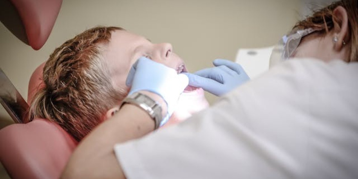 Key considerations for prosthodontists seeking advanced implant training opportunities