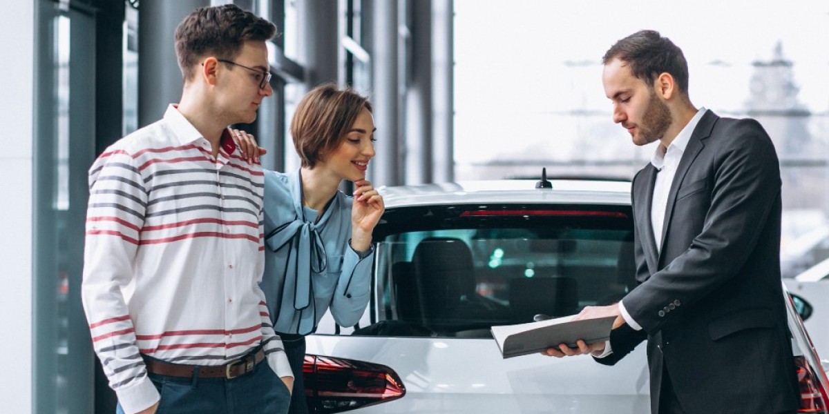 “Luxury Travel Redefined: Exploring Dubai in Style with Celia Car Rental’s Premium Collection”