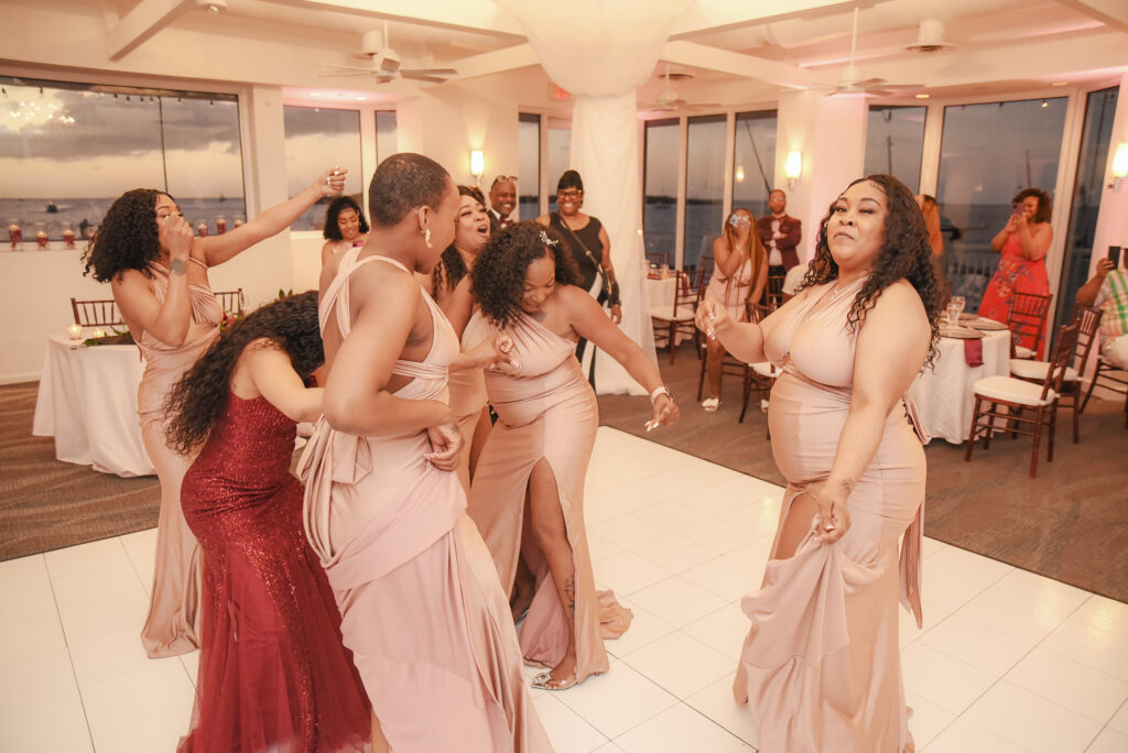 Ten Steps to Start Your Wedding Planning » WingsMyPost