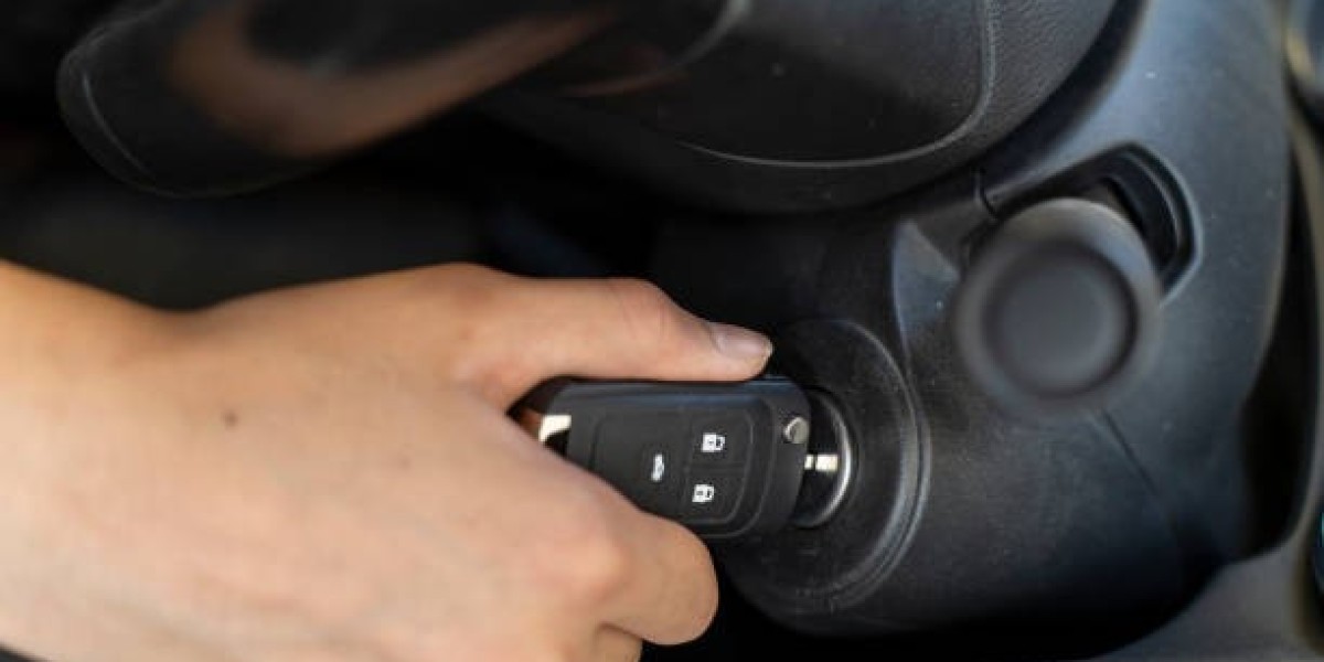 Finding an Auto Locksmith Near Me: Your Solution to Locked Out Woes