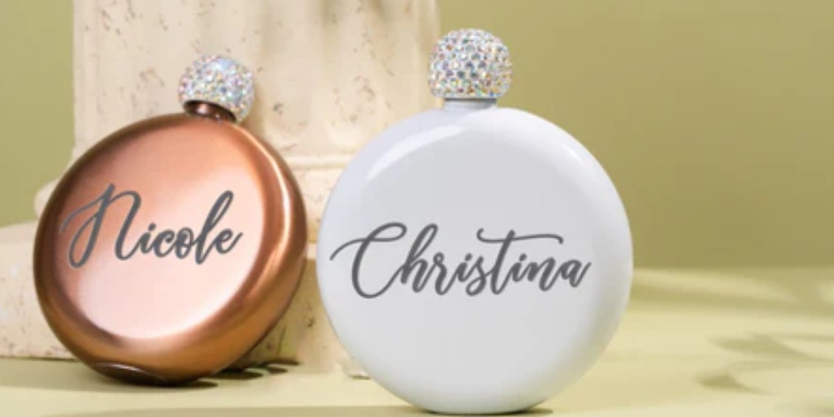 High-Quality Groomsmen Gifts for the Discerning Gentleman