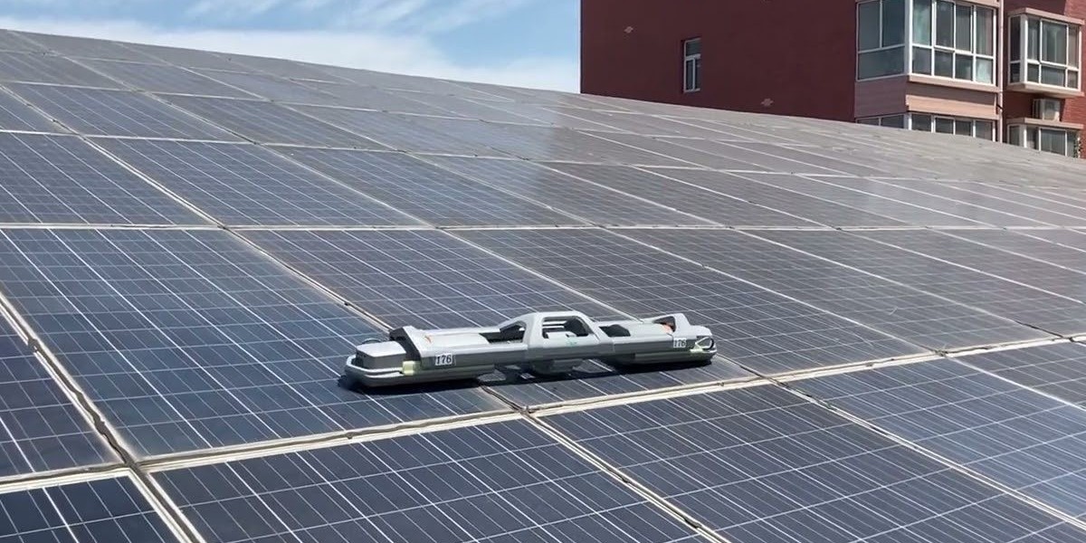 The Importance of Cleaning PV Solar Panels in Melbourne: A Task Perfect for Yellowfinrobotic