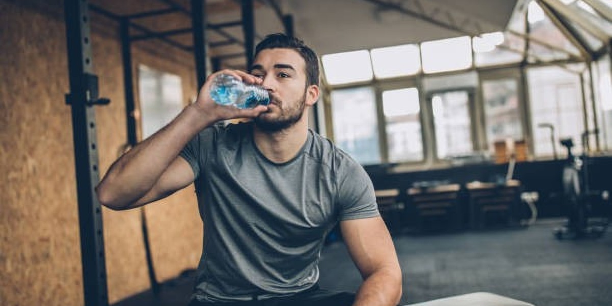 Maximize Performance: Premium Water Bottle for Workout Hydration