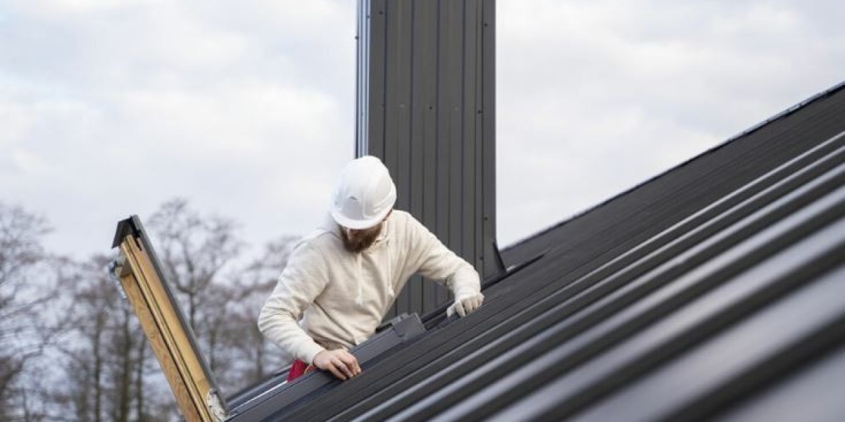 Evaluating the Cost of Installing Metal Roofs on Commercial Buildings
