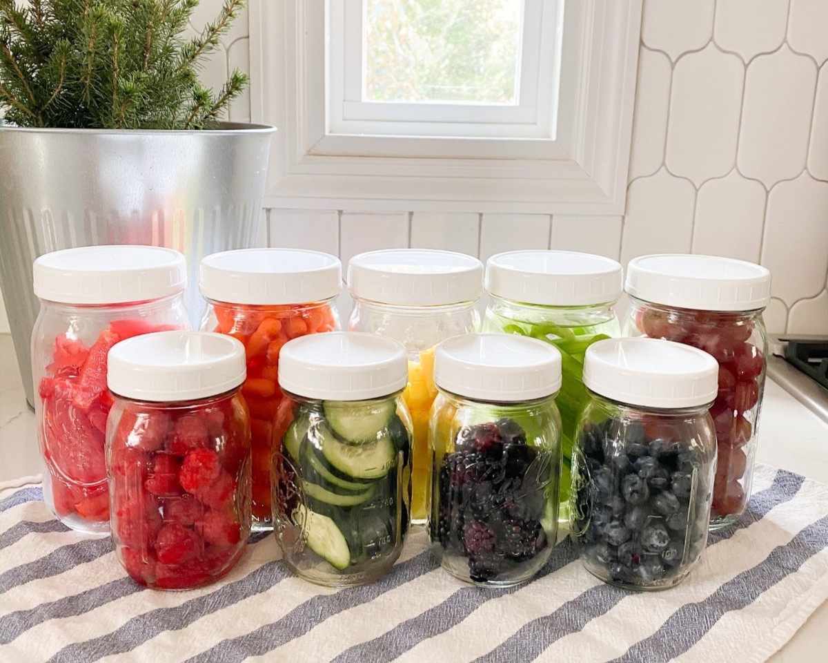 Clear Plastic Jars: Convenient Storage and Packaging Solutions for Your Products – Australian Youth Lifestyle