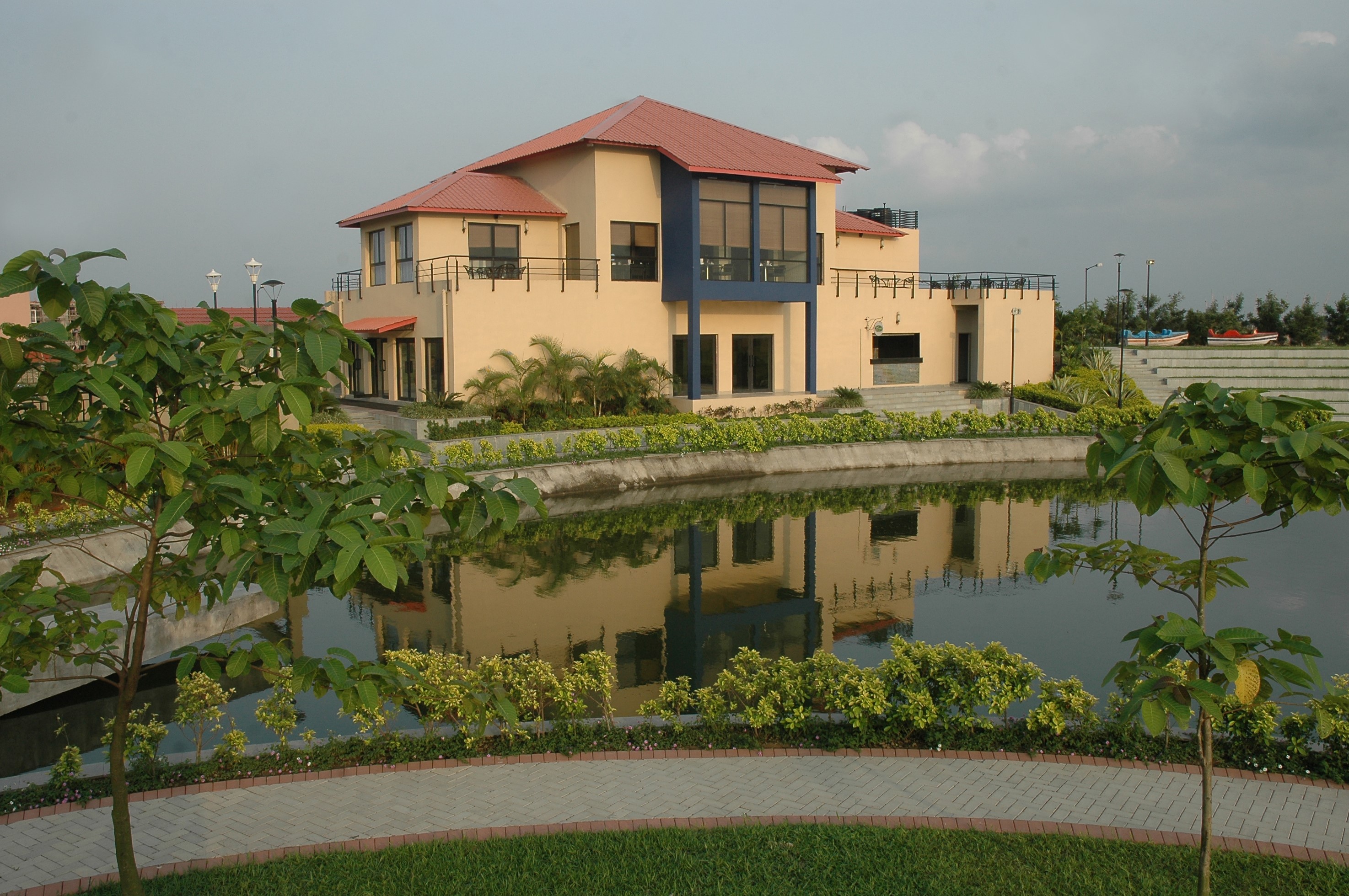 Navigating a Path to Sustainable Urban Development - Morphogenesis