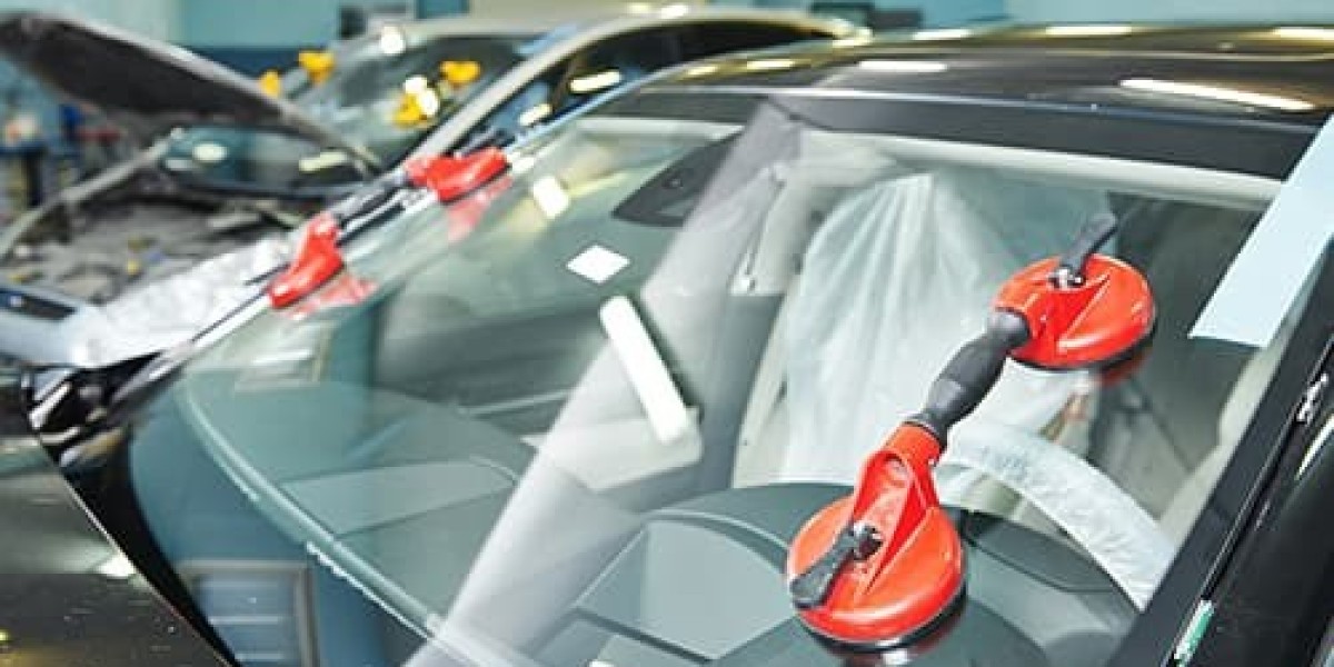 Auto Glass Services in Houston, TX