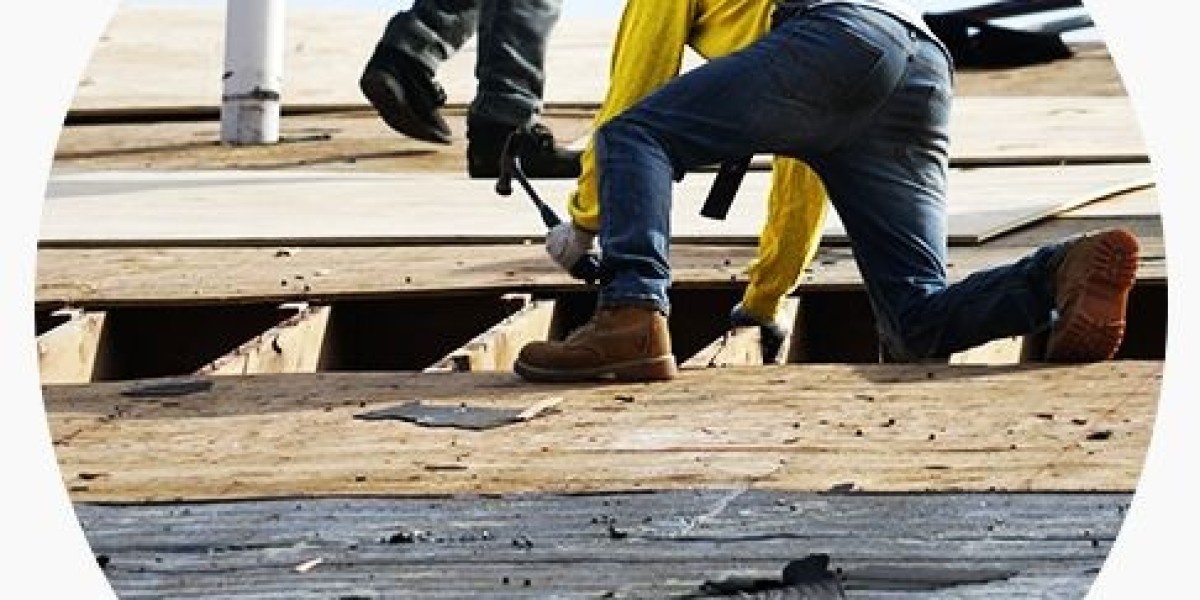 Long Beach Roofing Company: Protecting Your Home with Quality Roof Repair